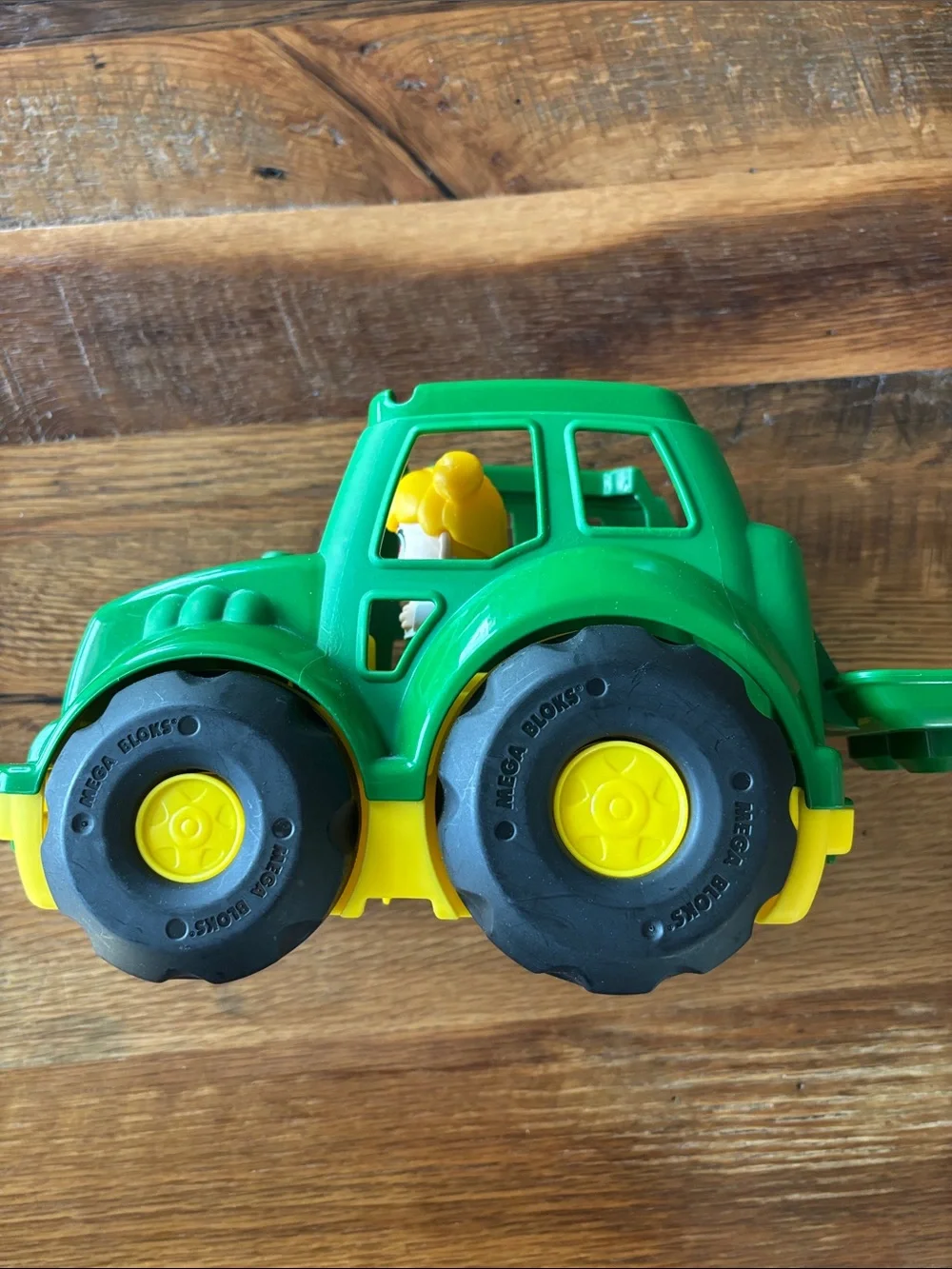 Mega Blocks John Deere Lil Tractor First Builders